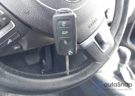 2017 Volkswagen Tiguan 2.0T/2.0T S z USA, uszkodzony, nr VIN WVGAV7AX7HK006027